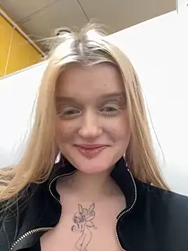 ann_ewu's cam snapshot