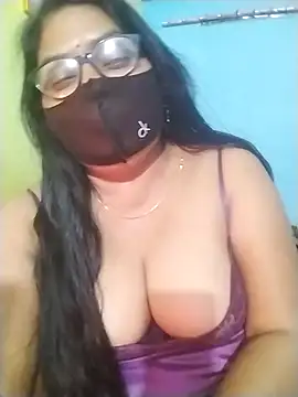 sexxyrenukaa's cam snapshot