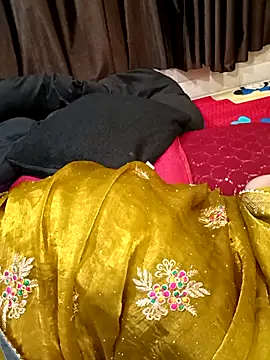 anamik03's cam snapshot