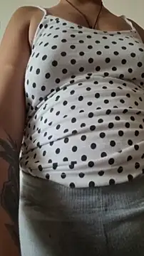 ZaraHoney's cam snapshot