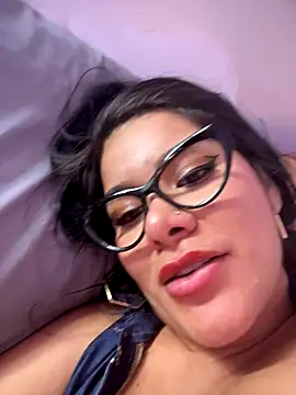 Issane_Peru's cam snapshot