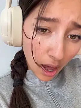 Giselle_miau live sex cam