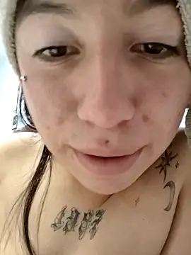 Kitty_Melodi live sex cam