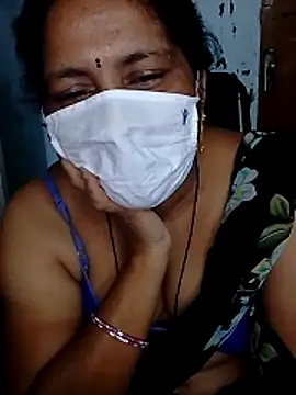 telugutrisha's cam snapshot