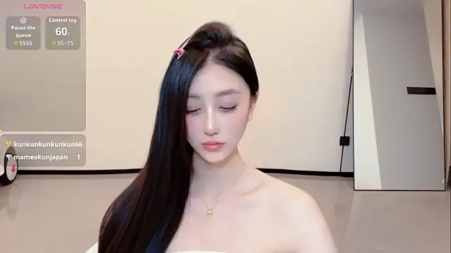 Melody-11's cam snapshot