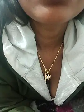 nehakapoor89's cam snapshot