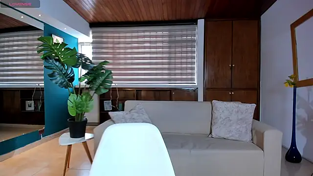 Lyssa_Muller's cam snapshot