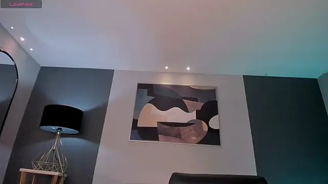 TinyAddams's cam snapshot