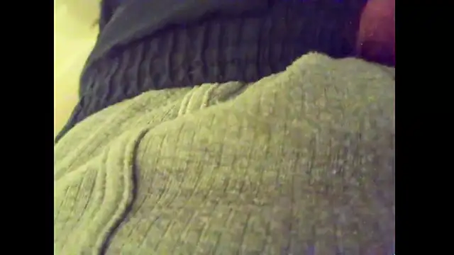 hairyuncut00 live sex cam