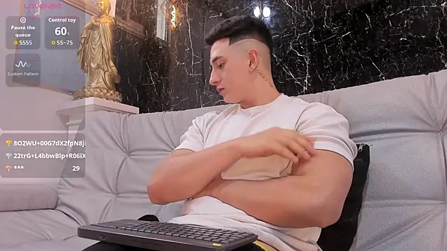 Zack_Miller24 live sex cam