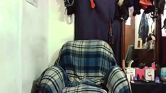 yezz3011 live sex cam