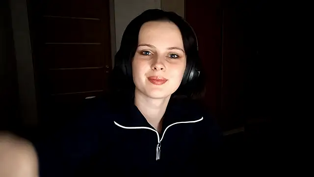 LouiseMarengo's cam snapshot