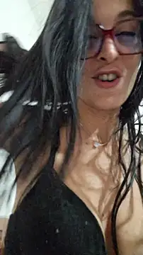 Viola43's cam snapshot