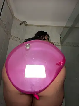 kiim_taaylor's cam snapshot