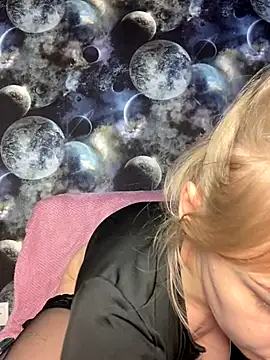 RachelCavalli111's cam snapshot