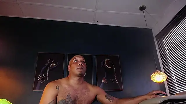 liam_howard live sex cam