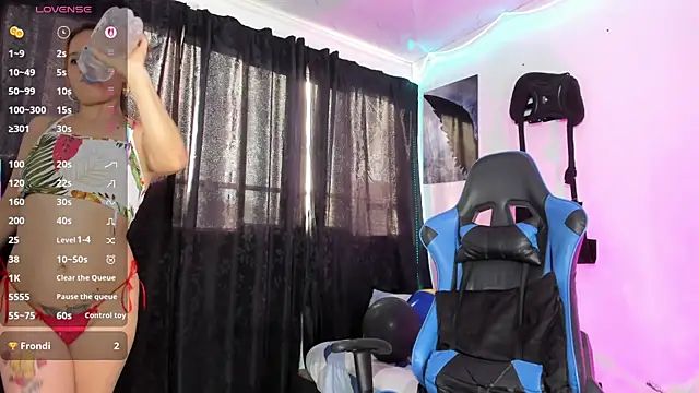 agathawalter_'s cam snapshot