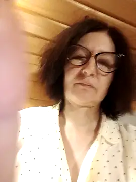 Vikimoon1127's cam snapshot