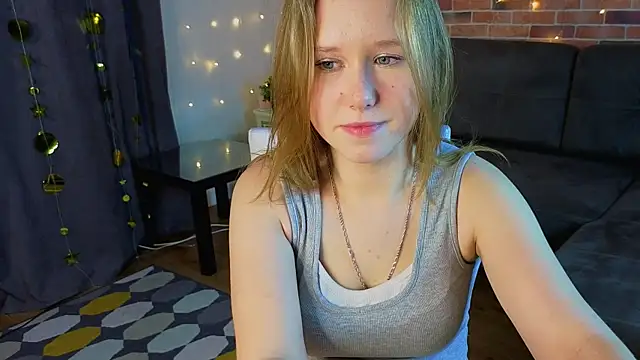 VoidElaris's cam snapshot