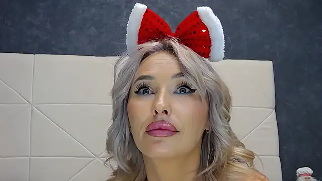 IssaSmith live sex cam