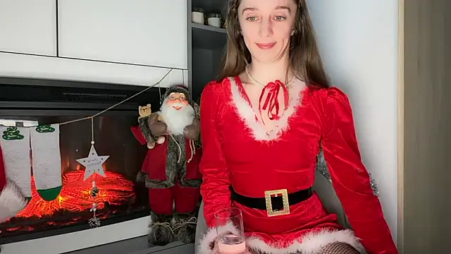 ShySchoolGirl live sex cam