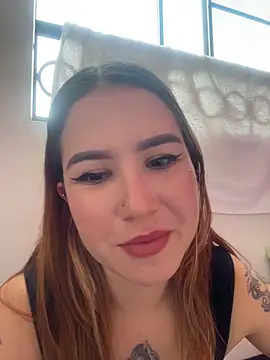 Annyhathatway's cam snapshot