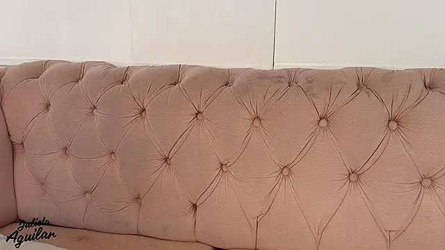 julieta_aguilar1 live sex cam