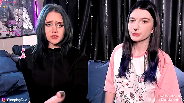 SleepingDuo live sex cam