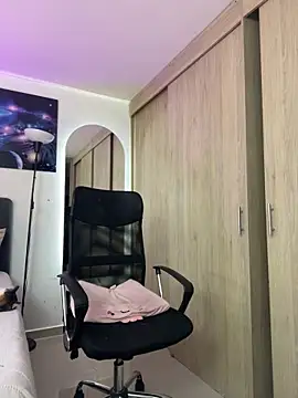 MariaAntonia__ live sex cam