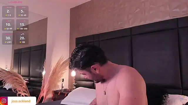 JossAckland's cam snapshot