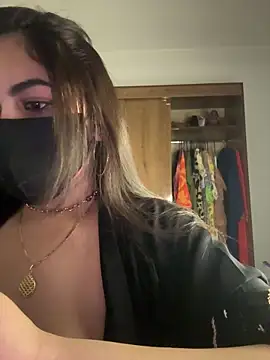Hot-Sarah-arab live sex cam