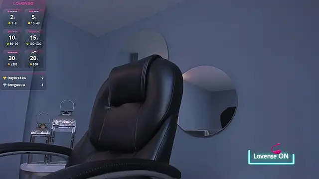 MaddisonLowe live sex cam