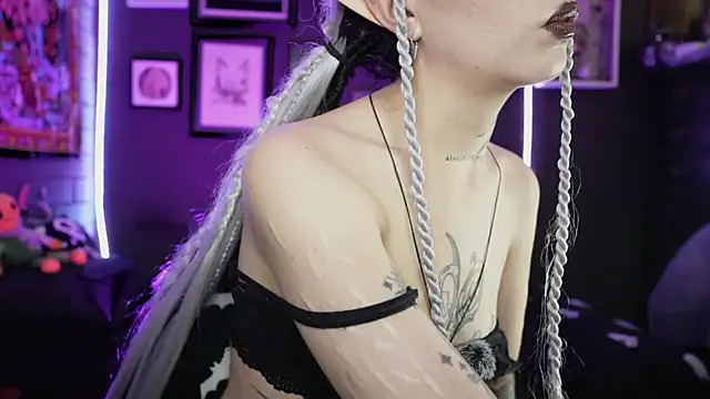 insania_9999_'s cam snapshot