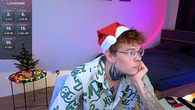 DENIS_HERE's cam snapshot