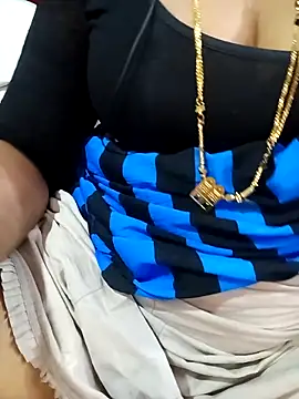 Tamilkaviya5's cam snapshot