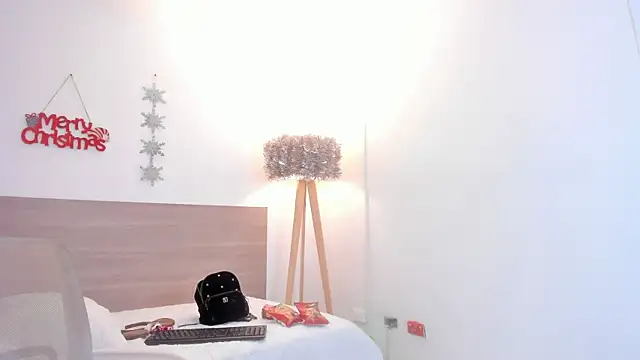 kareena_basu's cam snapshot