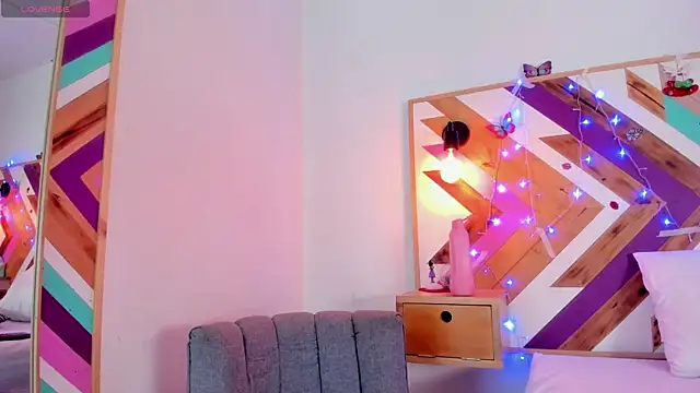 Katia_Wilson's cam snapshot