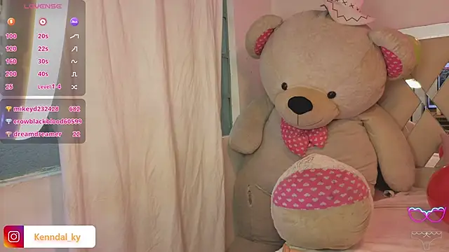 Kenndal_tay's cam snapshot