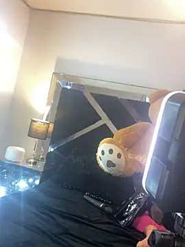 Moon_Magic666's cam snapshot