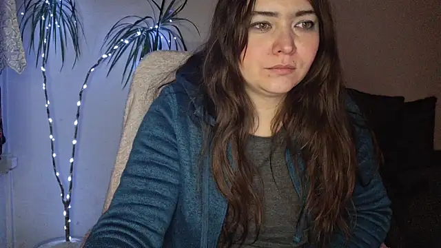 Cyndee_Winter's cam snapshot