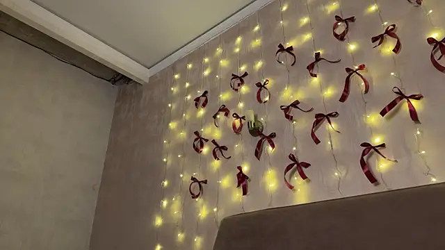 weshycouple's cam snapshot