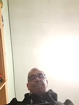 delfi6's cam snapshot