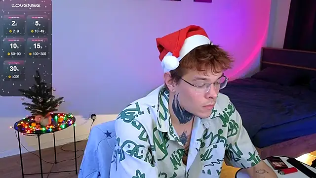 DENIS_HERE's cam snapshot