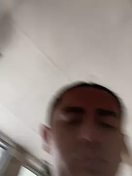 DanielGomez9's cam snapshot