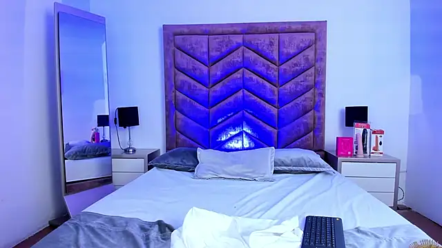 VanessaParis__ live sex cam