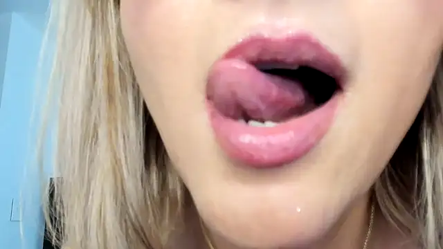 SexyCaitlynHot live sex cam