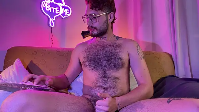 axel_giracr live sex cam
