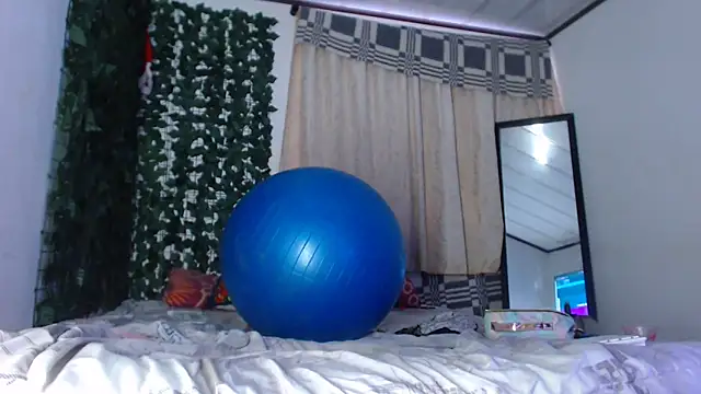 zhannaya_jhaen_ live sex cam