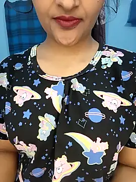 RomanticCouple432's cam snapshot