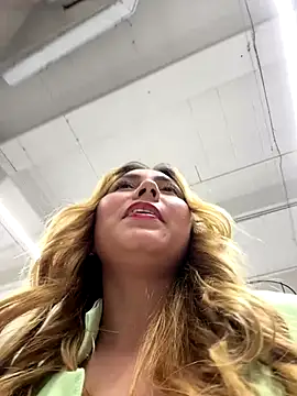 Sirel_'s cam snapshot